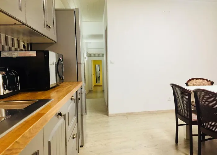 Bigorra Centre Le Sanctuaire La Grotte , Parking Apartament Lourdes