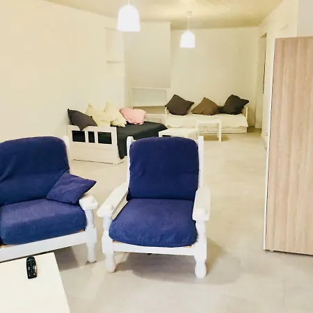 Apartment Bigorra Centre Le Sanctuaire La Grotte , Parking *