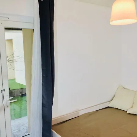 Bigorra Centre Le Sanctuaire La Grotte , Parking * 卢德