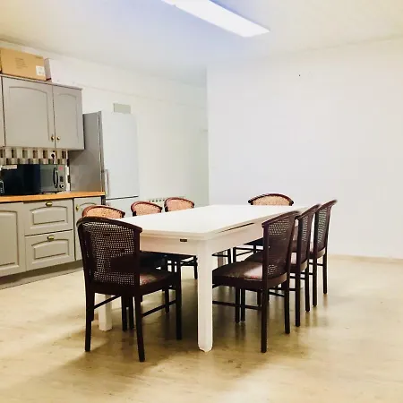 Bigorra Centre Le Sanctuaire La Grotte , Parking Apartamento *