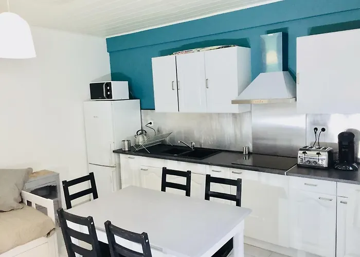 Bigorra Centre Le Sanctuaire La Grotte , Parking *