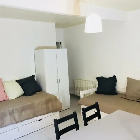 Bigorra Centre Le Sanctuaire La Grotte , Parking * Лурд