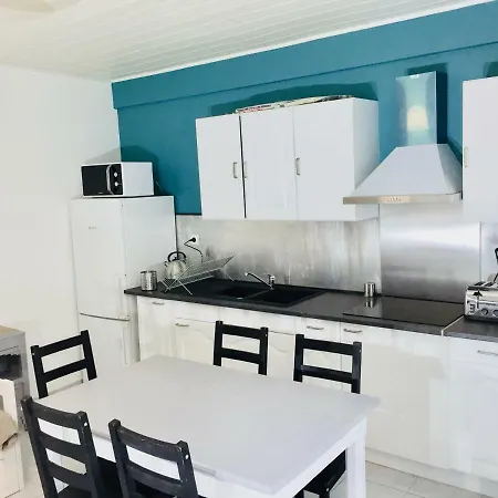 Bigorra Centre Le Sanctuaire La Grotte , Parking *