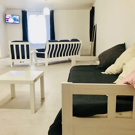 Апартаменты Bigorra Centre Le Sanctuaire La Grotte , Parking *